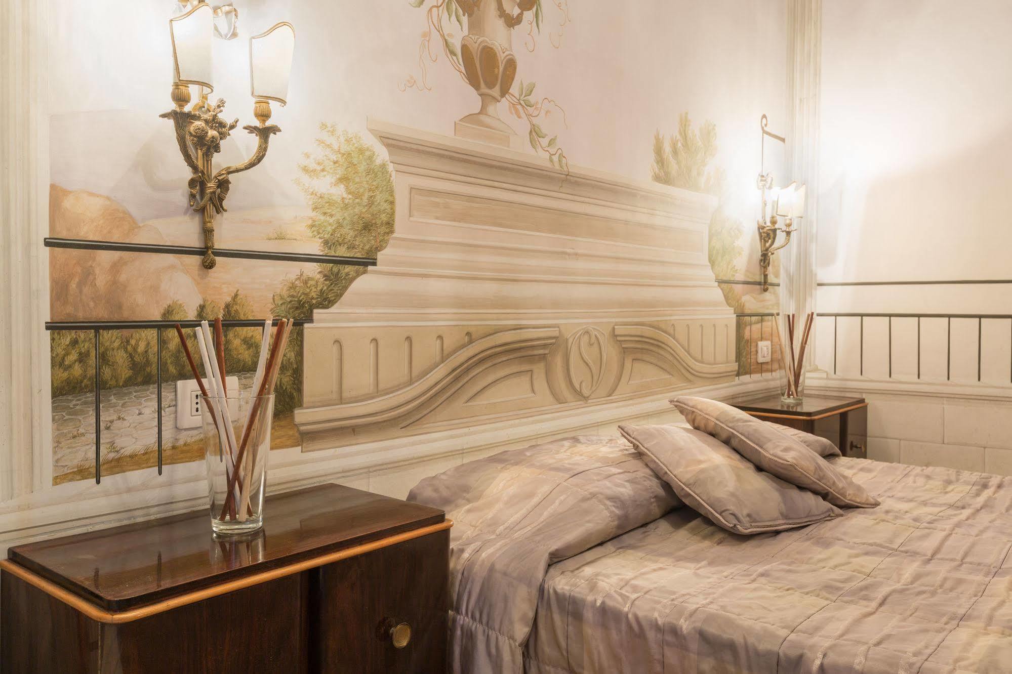 ローマ スイーツ ピアッツァ デル ポポロ Bed & Breakfast エクステリア 写真